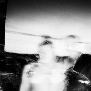 Album Sous les néons (Miawmix) from Xela Edna