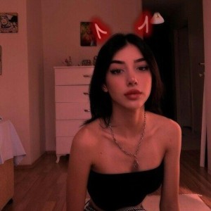 ดาวน์โหลดและฟังเพลง Nobody (Explicit) พร้อมเนื้อเพลงจาก Mercy