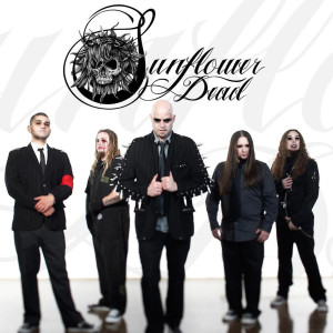 Dengarkan lagu Every Breath You Take nyanyian Sunflower Dead dengan lirik