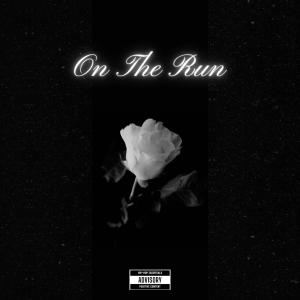 收聽Moe Bandz的On The Run (Explicit)歌詞歌曲