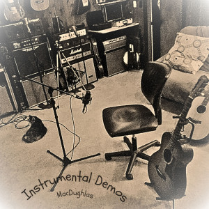 Listen to Kauai 3 song with lyrics from MacDughlas & Friends