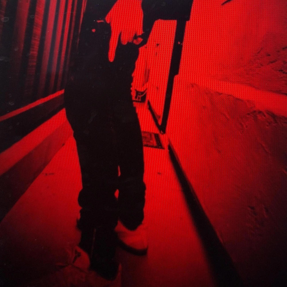 Lose Control (feat. mohaymxn) (Explicit)