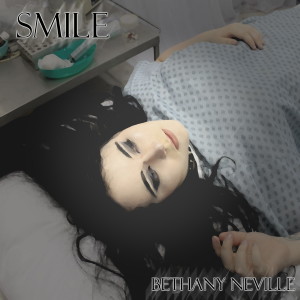 ดาวน์โหลดและฟังเพลง Smile พร้อมเนื้อเพลงจาก Bethany Neville