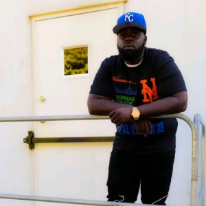 Listen to So Queens (Explicit) song with lyrics from Money Mark