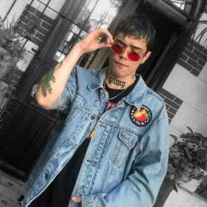 ดาวน์โหลดและฟังเพลง God Damn! (Explicit) พร้อมเนื้อเพลงจาก Franky Style