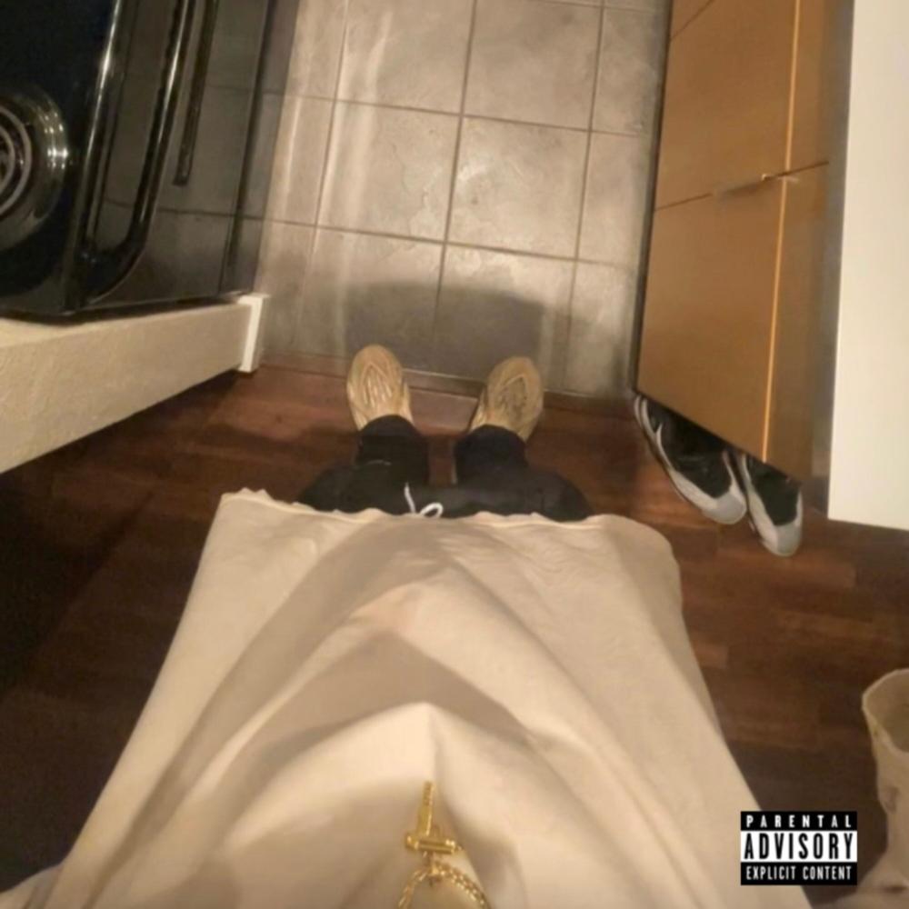 jus had 2 duck da switch. (feat. Purely Blue & Steev) (Explicit)