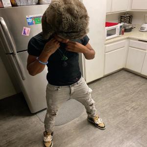 ดาวน์โหลดและฟังเพลง Not Hard (Explicit) พร้อมเนื้อเพลงจาก Domo