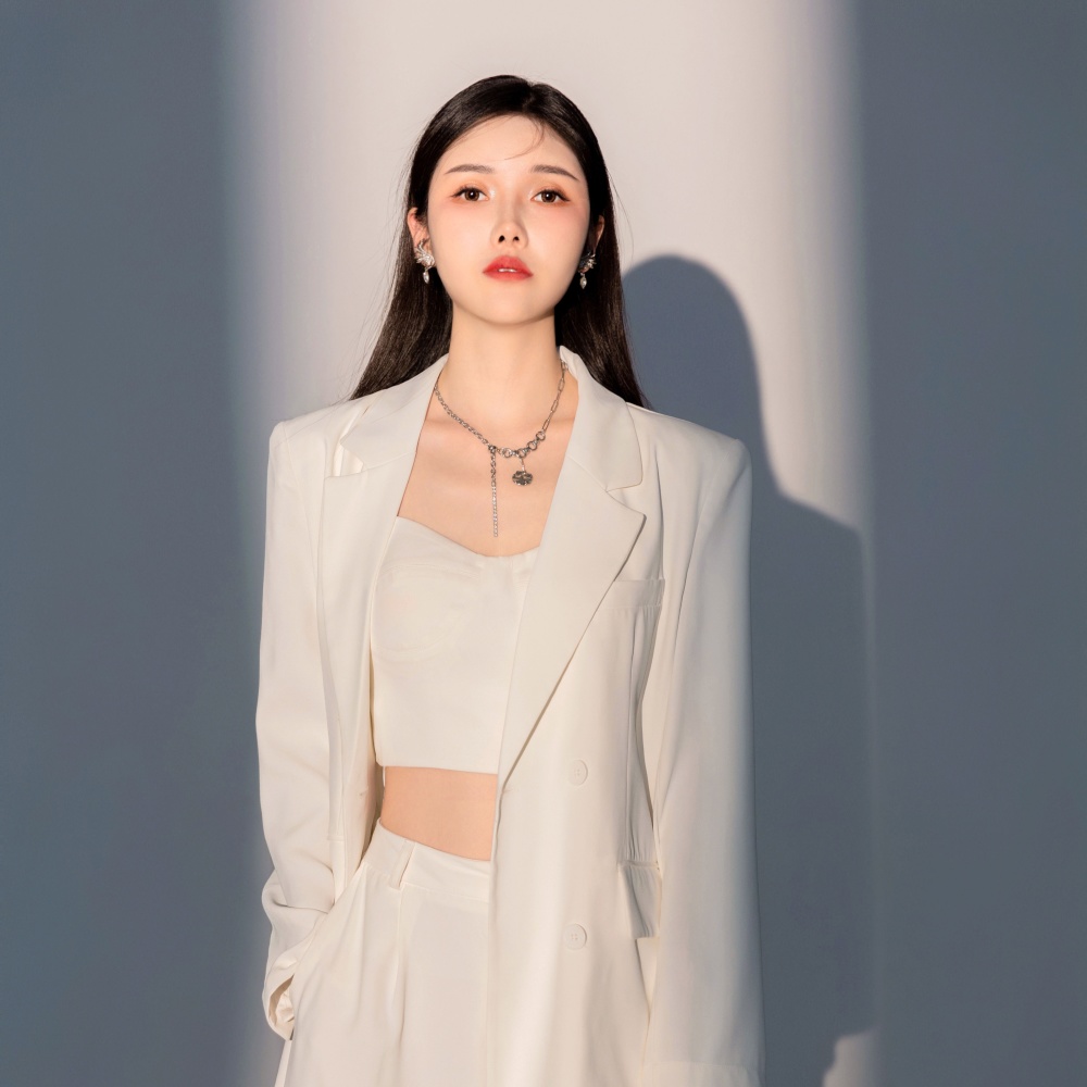 梁馨冉