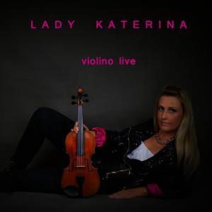 ดาวน์โหลดและฟังเพลง Love Me Like You Do พร้อมเนื้อเพลงจาก Lady Katerina