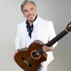 Album Boli Me Kad Me Ne Voliš from Davor Radolfi