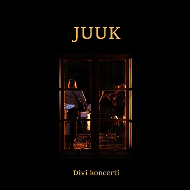 ดาวน์โหลดและฟังเพลง Kartupeļi (Mikjāņos) พร้อมเนื้อเพลงจาก Juuk