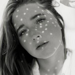 ดาวน์โหลดและฟังเพลง Almost Lover พร้อมเนื้อเพลงจาก Noelle Johnson