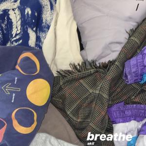 收聽Akil的Breathe歌詞歌曲