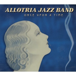 ดาวน์โหลดและฟังเพลง Wolverine Blues พร้อมเนื้อเพลงจาก Victoria Jazz Band
