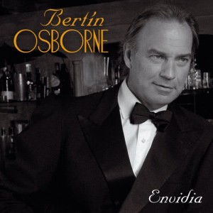 ดาวน์โหลดและฟังเพลง Por Debajo De La Mesa พร้อมเนื้อเพลงจาก Bertin Osborne