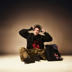 default playlist img