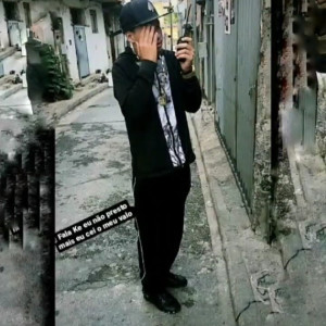 收聽Stifler的Grupis歌詞歌曲