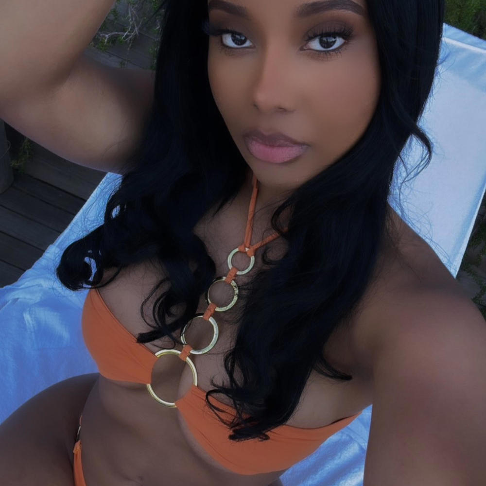 Model (feat. Deek Westside) (Explicit)