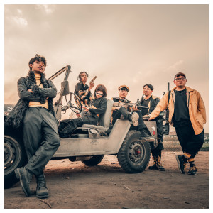 Listen to ยิงผม(ตรงหัวใจ) song with lyrics from ฮีทสึ่มดิ๊ว