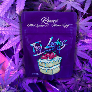 Listen to Tres Leches (Explicit) song with lyrics from Rucci