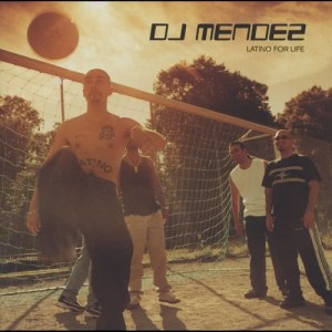 ดาวน์โหลดและฟังเพลง Chiki-Chiki (Radio Version) พร้อมเนื้อเพลงจาก Mendez