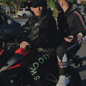 收聽eme glock的Pal Lao (Explicit)歌詞歌曲