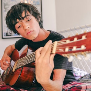 default playlist img