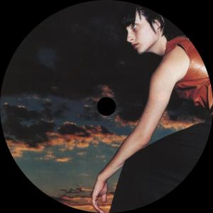 收聽yerbownik的revival歌詞歌曲