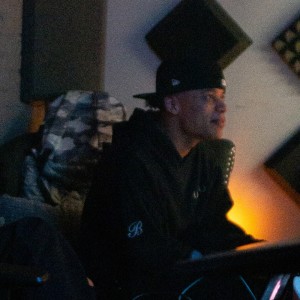 Dengarkan lagu Love Not Wasted (Explicit) nyanyian YUNG BAMBI dengan lirik