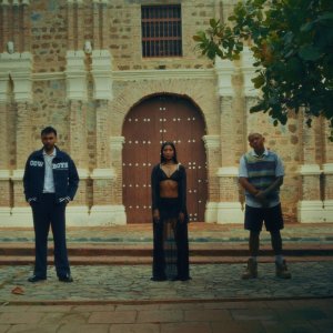 收聽Tavo的SUERTE (Remix)歌詞歌曲