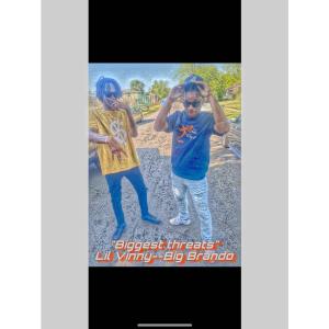 收聽lil Vinny的Biggest threats (feat. Big Brando) (Explicit)歌詞歌曲