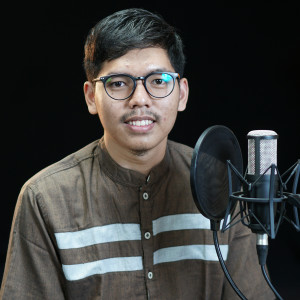 Listen to اللهب song with lyrics from Abyan Muwaffaq