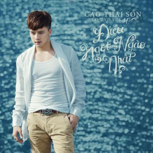 Listen to Giấc Mơ Đã Muộn song with lyrics from Cao Thai Son