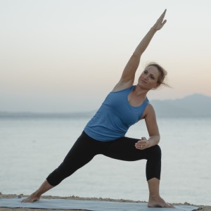 ดาวน์โหลดและฟังเพลง Gentle Calm Yoga Tunes พร้อมเนื้อเพลงจาก Yoga Flow