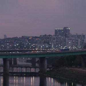 收聽결 (KYUL)的Still the Same歌詞歌曲