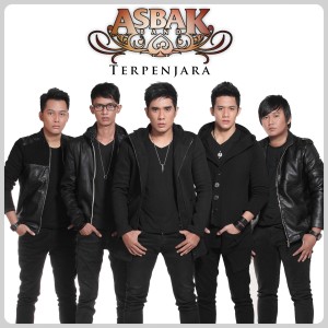 Dengarkan lagu Terpenjara nyanyian Asbak Band dengan lirik