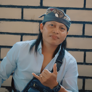Dengarkan Nyaputin Api lagu dari Yan Srikandi dengan lirik