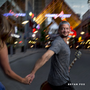 Dengarkan Gasoline lagu dari Bryan Fox dengan lirik