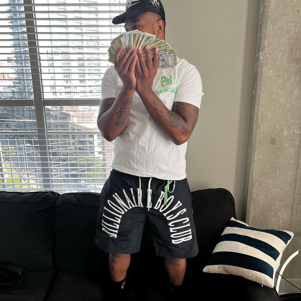 Quiet Money 4 Eva (Explicit)
