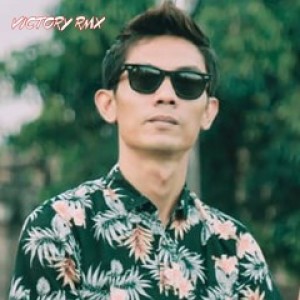 Dengarkan Saup Sangkol lagu dari Victory RMX dengan lirik
