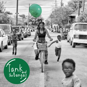 ดาวน์โหลดและฟังเพลง Floating (Interlude) พร้อมเนื้อเพลงจาก Tank and The Bangas