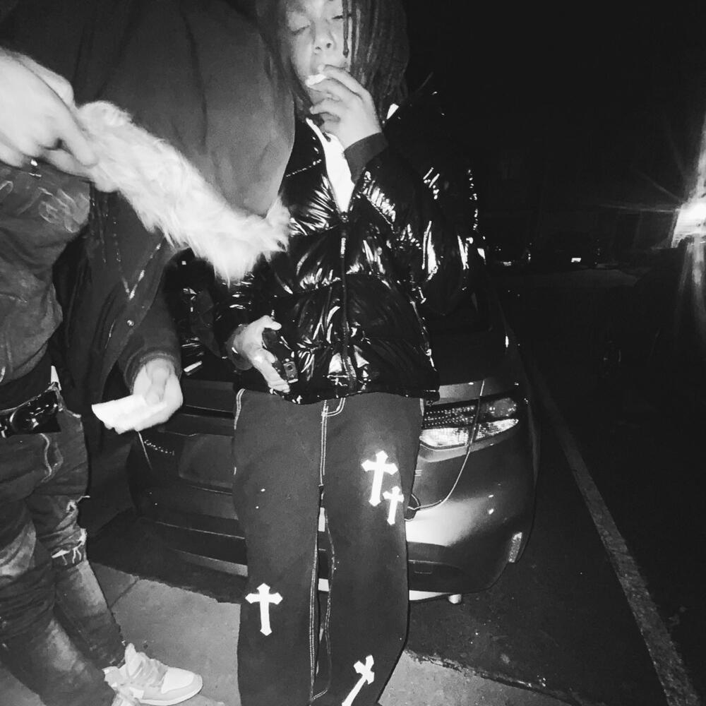 #StayeAwaye (Explicit)