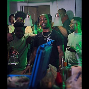 default playlist img