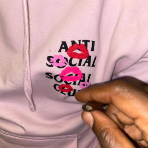 收聽24TAY的STRANGER (Bass Boosted) (Explicit)歌詞歌曲