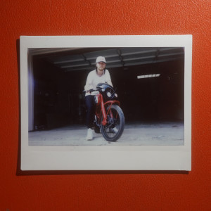 收聽Johnny Stimson的Motorbike歌詞歌曲