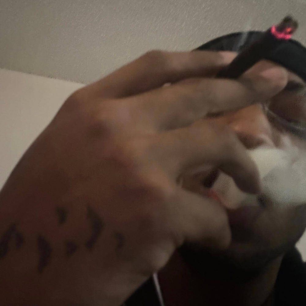 MiddleMan (Explicit)