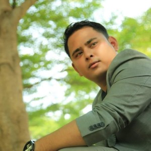 收聽Ismu Kamalaka的Bahtera Harapan歌詞歌曲