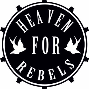 Dengarkan lagu Ibu (Tribute To Punkuan Iboe) nyanyian Heaven For Rebels dengan lirik