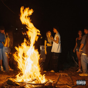 Listen to QUE LINDA TU ESTÁS (Explicit) song with lyrics from Okelo