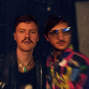 Dengarkan Somewhere over December (Explicit) lagu dari Me Nd Adam dengan lirik